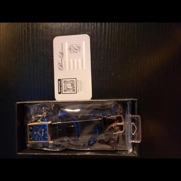 NEW Pierre Lucerne SQ Tank Quartz Men's Watch GORGEOUS - Picture 3 of 6